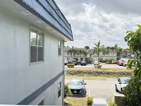 323 Tuscany F Delray Beach FL 33446