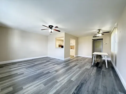 323 Tuscany F Delray Beach FL 33446