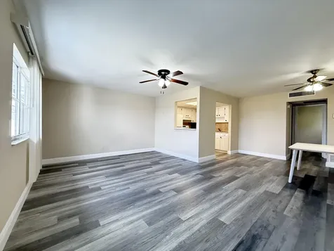 323 Tuscany F Delray Beach FL 33446