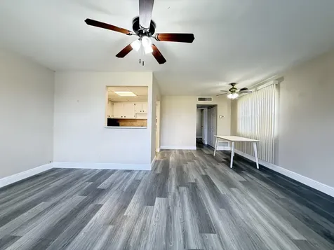 323 Tuscany F Delray Beach FL 33446