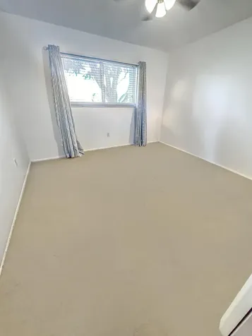 2886 E Fernley Drive West Palm Beach FL 33415