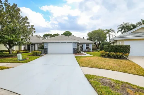 156 Nw Bentley Circle Port Saint Lucie FL 34986