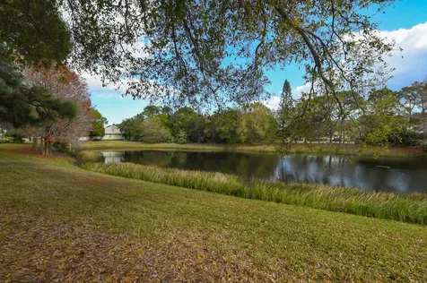 156 Nw Bentley Circle Port Saint Lucie FL 34986