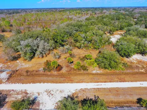 20277 NW 286th Street Okeechobee FL 34972