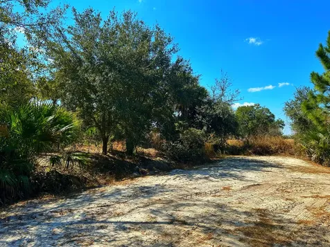 19996 NW 284th Street Okeechobee FL 34972