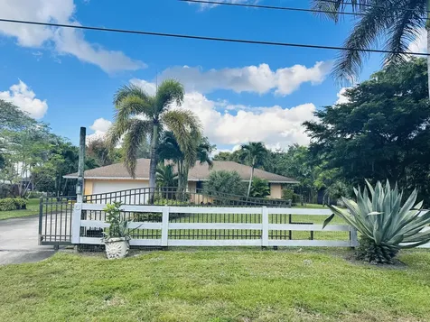 8251 Bowie Way Lake Worth FL 33467