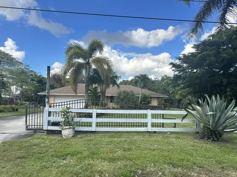 8251 Bowie Way Lake Worth FL 33467