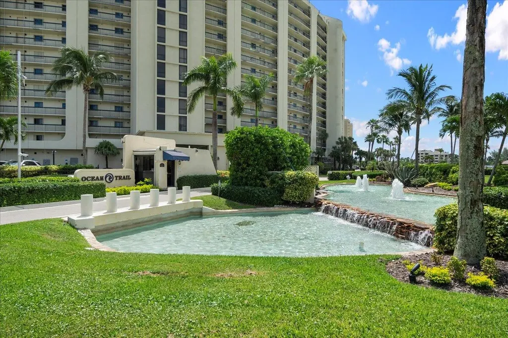 200 Ocean Trail Way Jupiter FL 33477