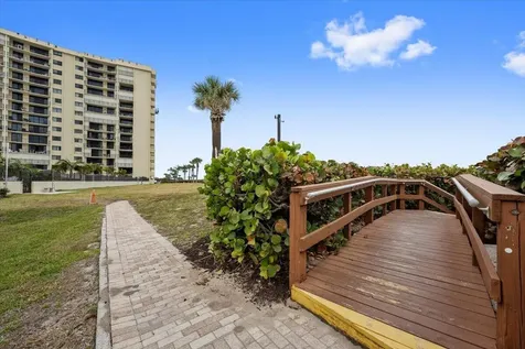 200 Ocean Trail Way Jupiter FL 33477