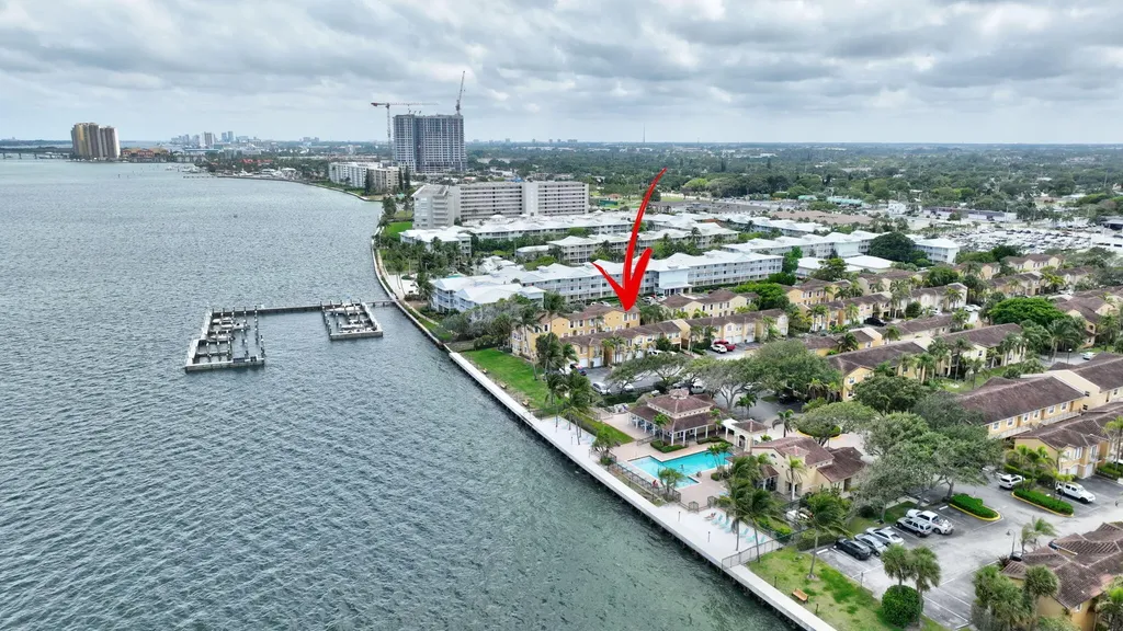 1050 Lake Shore Drive Lake Park FL 33403
