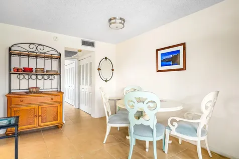 334 Dover B West Palm Beach FL 33417