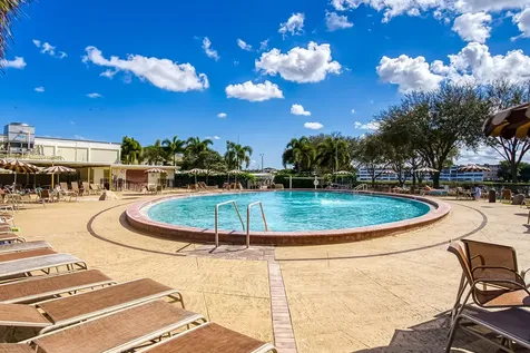 334 Dover B West Palm Beach FL 33417