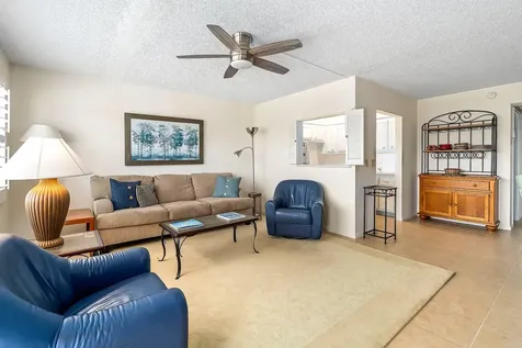 334 Dover B West Palm Beach FL 33417