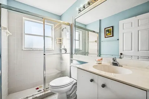 10551 Tropical Breeze Lane Boynton Beach FL 33437