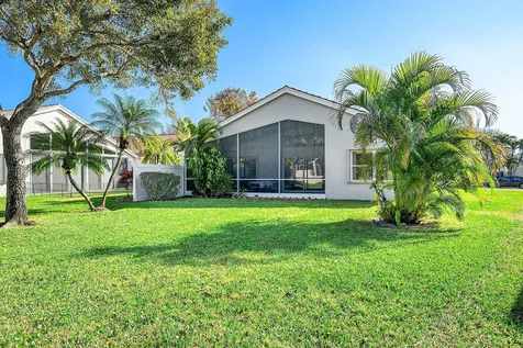 10551 Tropical Breeze Lane Boynton Beach FL 33437