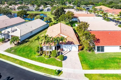 10551 Tropical Breeze Lane Boynton Beach FL 33437