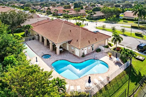 10551 Tropical Breeze Lane Boynton Beach FL 33437