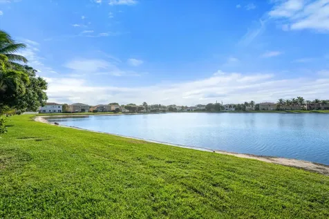 1386 Beacon Circle Wellington FL 33414