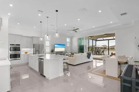 8515 Sw Cantante Way Port Saint Lucie FL 34987