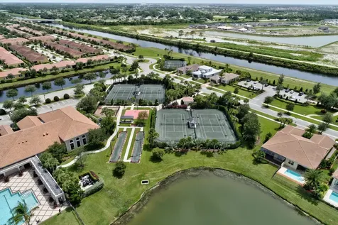 8515 Sw Cantante Way Port Saint Lucie FL 34987