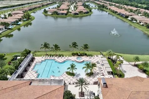 8515 Sw Cantante Way Port Saint Lucie FL 34987
