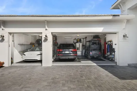 8515 Sw Cantante Way Port Saint Lucie FL 34987
