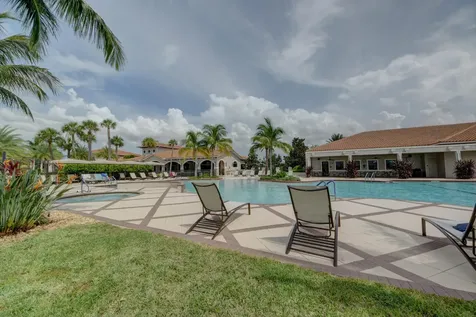 8515 Sw Cantante Way Port Saint Lucie FL 34987
