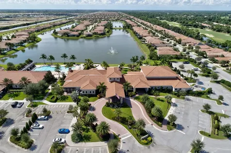 8515 Sw Cantante Way Port Saint Lucie FL 34987