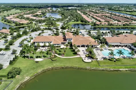 8515 Sw Cantante Way Port Saint Lucie FL 34987