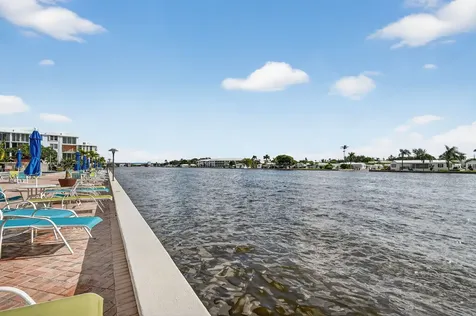 2016 S Federal Highway Boynton Beach FL 33435