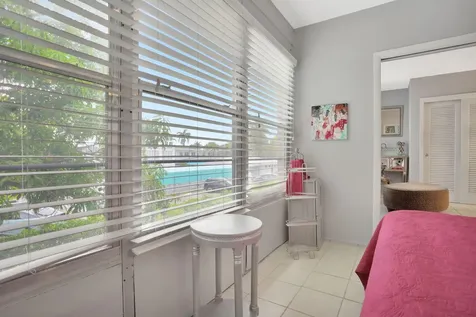 2131 Ne 42nd Court Lighthouse Point FL 33064