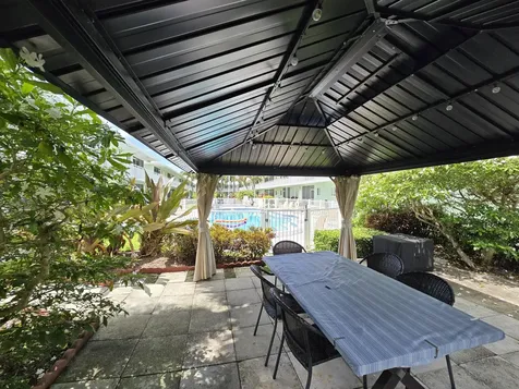 2100 Ne 38th Street Lighthouse Point FL 33064