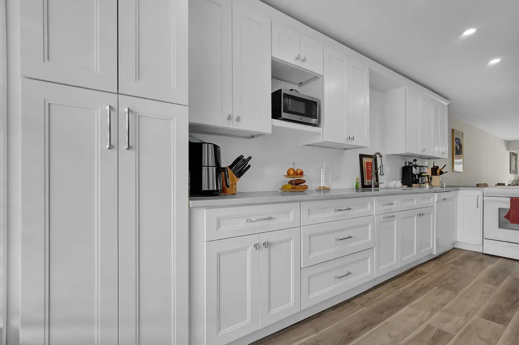 1730 Nw 18th Avenue Delray Beach FL 33445