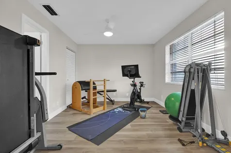 1730 Nw 18th Avenue Delray Beach FL 33445