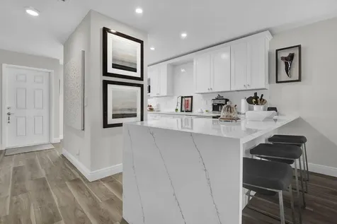 1730 Nw 18th Avenue Delray Beach FL 33445