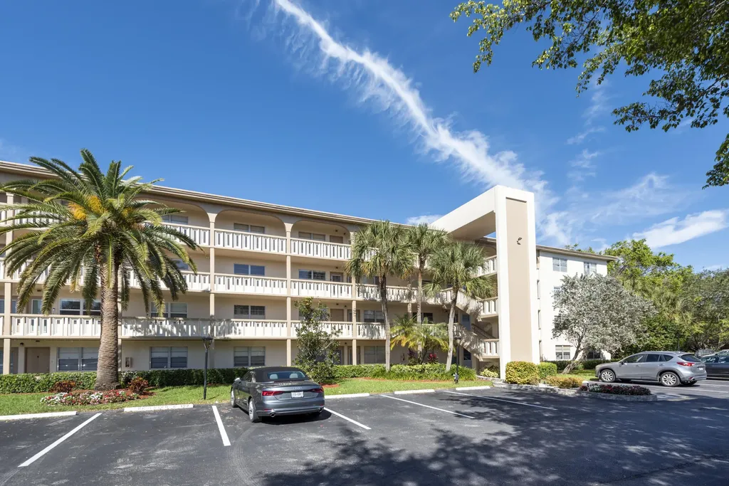 2303 Lucaya Lane Coconut Creek FL 33066