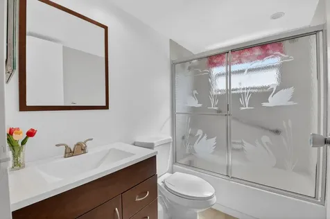 152 Tuscany Delray Beach FL 33446