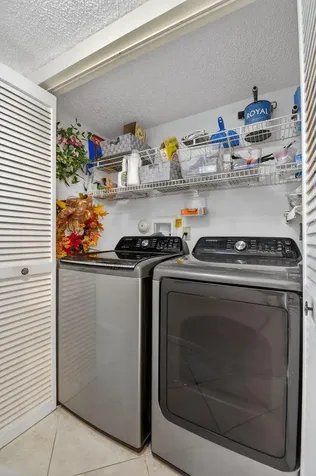 3249 Jog Park Drive Greenacres FL 33467