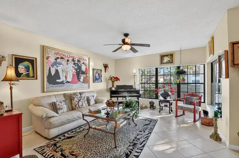 3249 Jog Park Drive Greenacres FL 33467