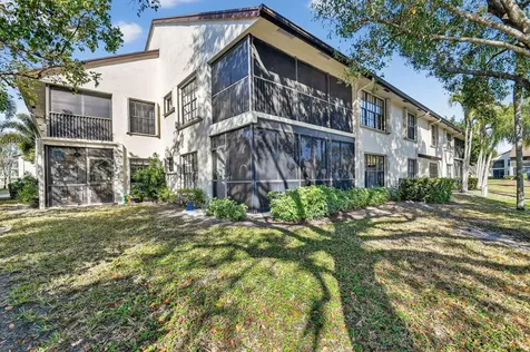 3249 Jog Park Drive Greenacres FL 33467