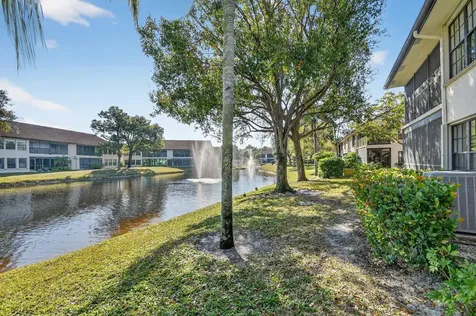 3249 Jog Park Drive Greenacres FL 33467