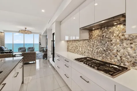 5000 N Ocean Drive Singer Island FL 33404