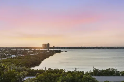 5000 N Ocean Drive Singer Island FL 33404