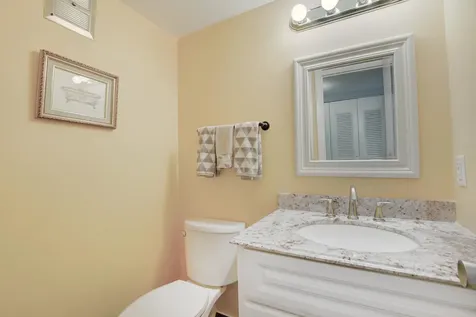 262 Windsor L West Palm Beach FL 33417