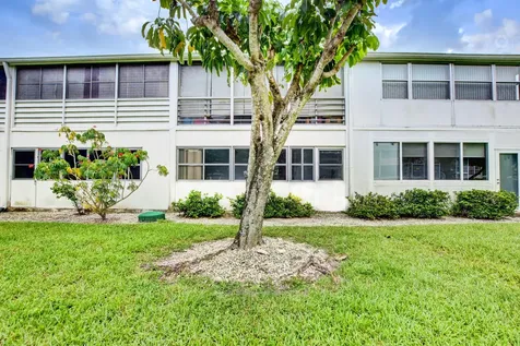262 Windsor L West Palm Beach FL 33417
