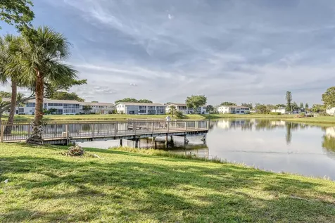 262 Windsor L West Palm Beach FL 33417