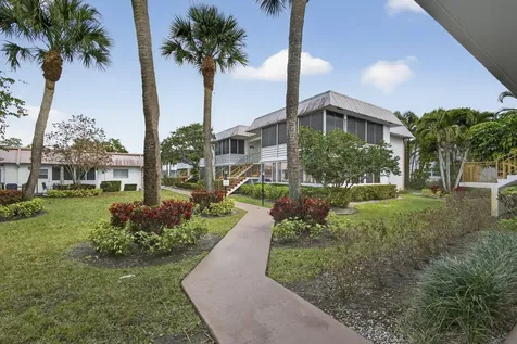 71 Plymouth I West Palm Beach FL 33417