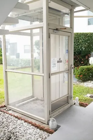 15 Bedford A West Palm Beach FL 33417