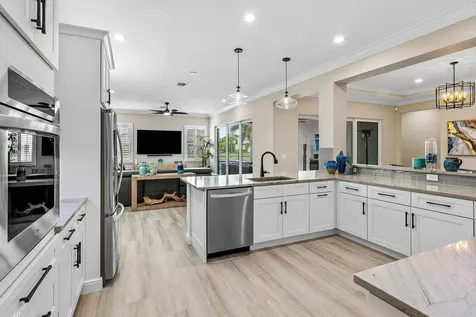 2521 Vicara Court Royal Palm Beach FL 33411