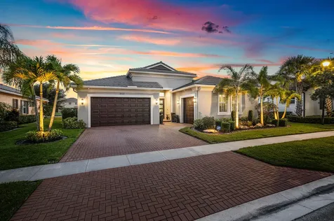 2521 Vicara Court Royal Palm Beach FL 33411